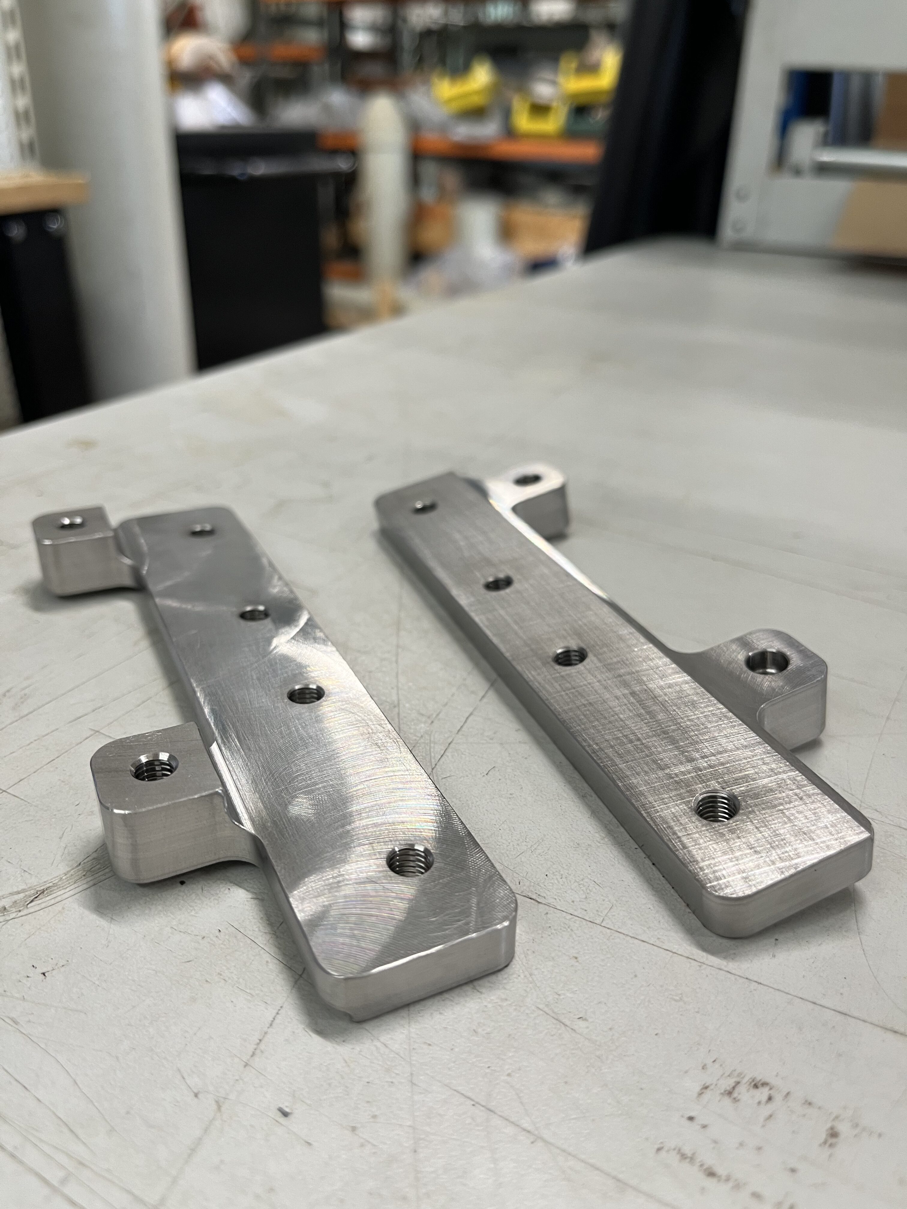 OACA {au service du secteur militaire} : deux projets récents