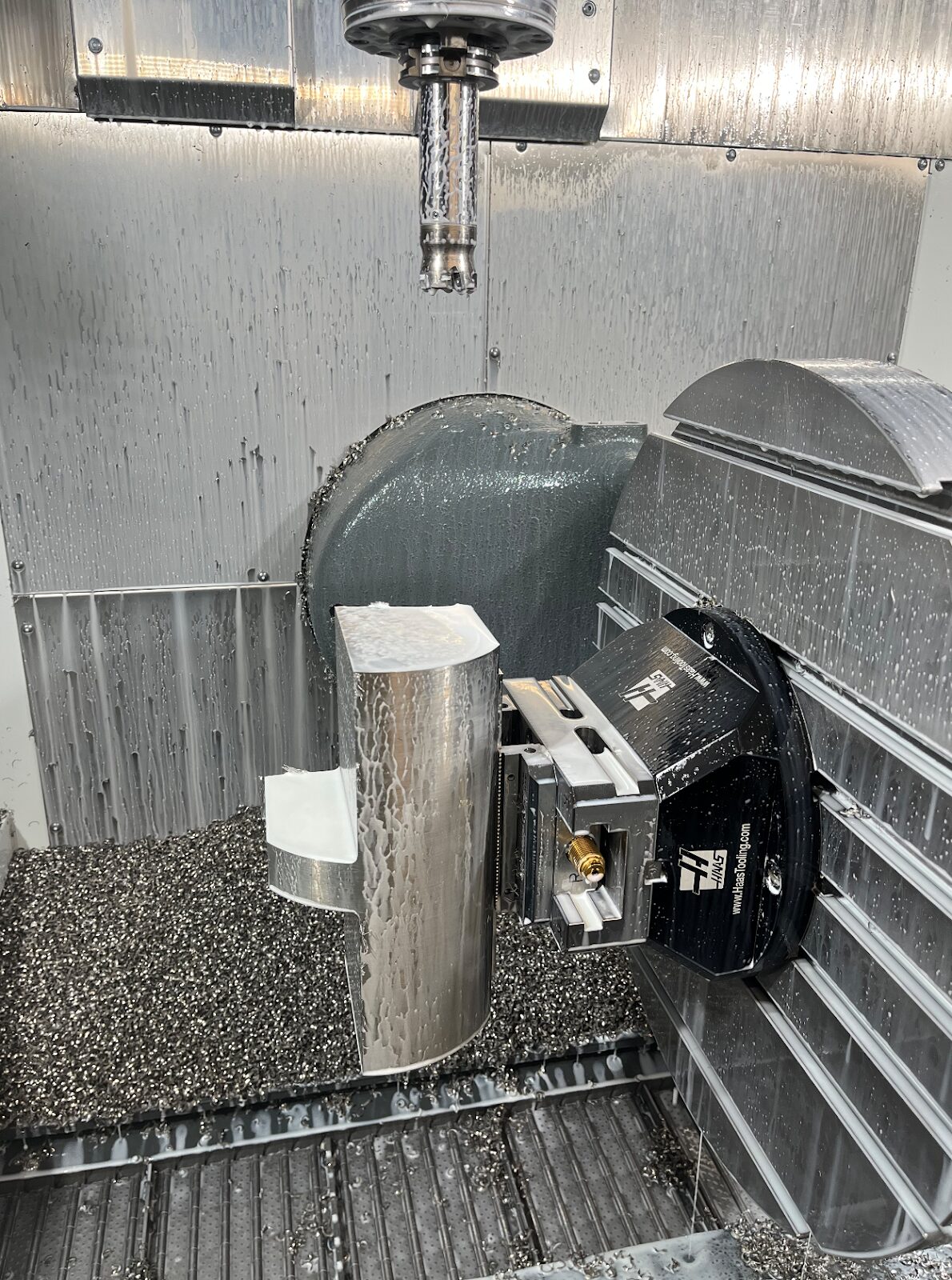 Un outillage {livré en 3 semaines} pour Safran Landing Systems