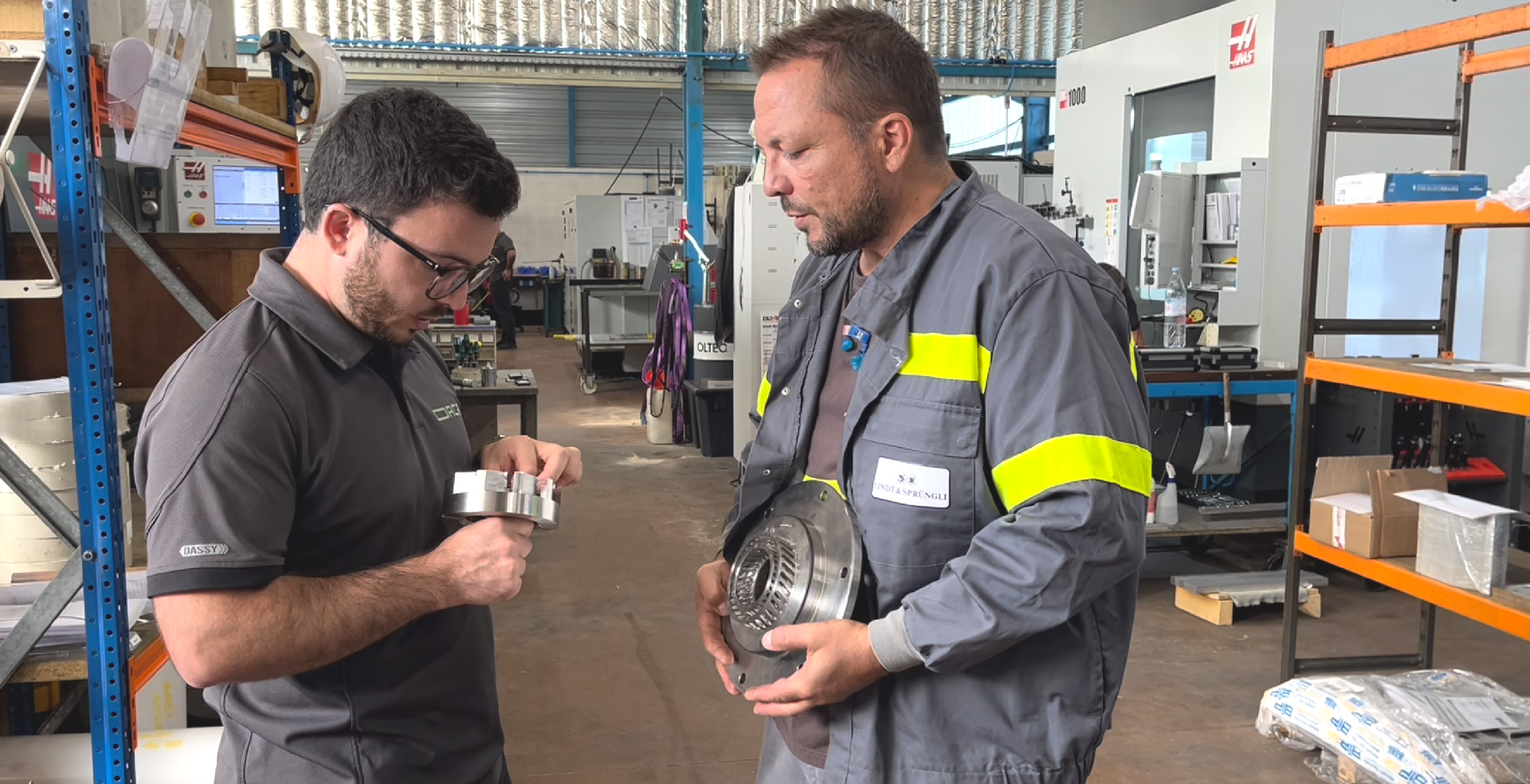 Que fait notre {service commercial} usinage ?