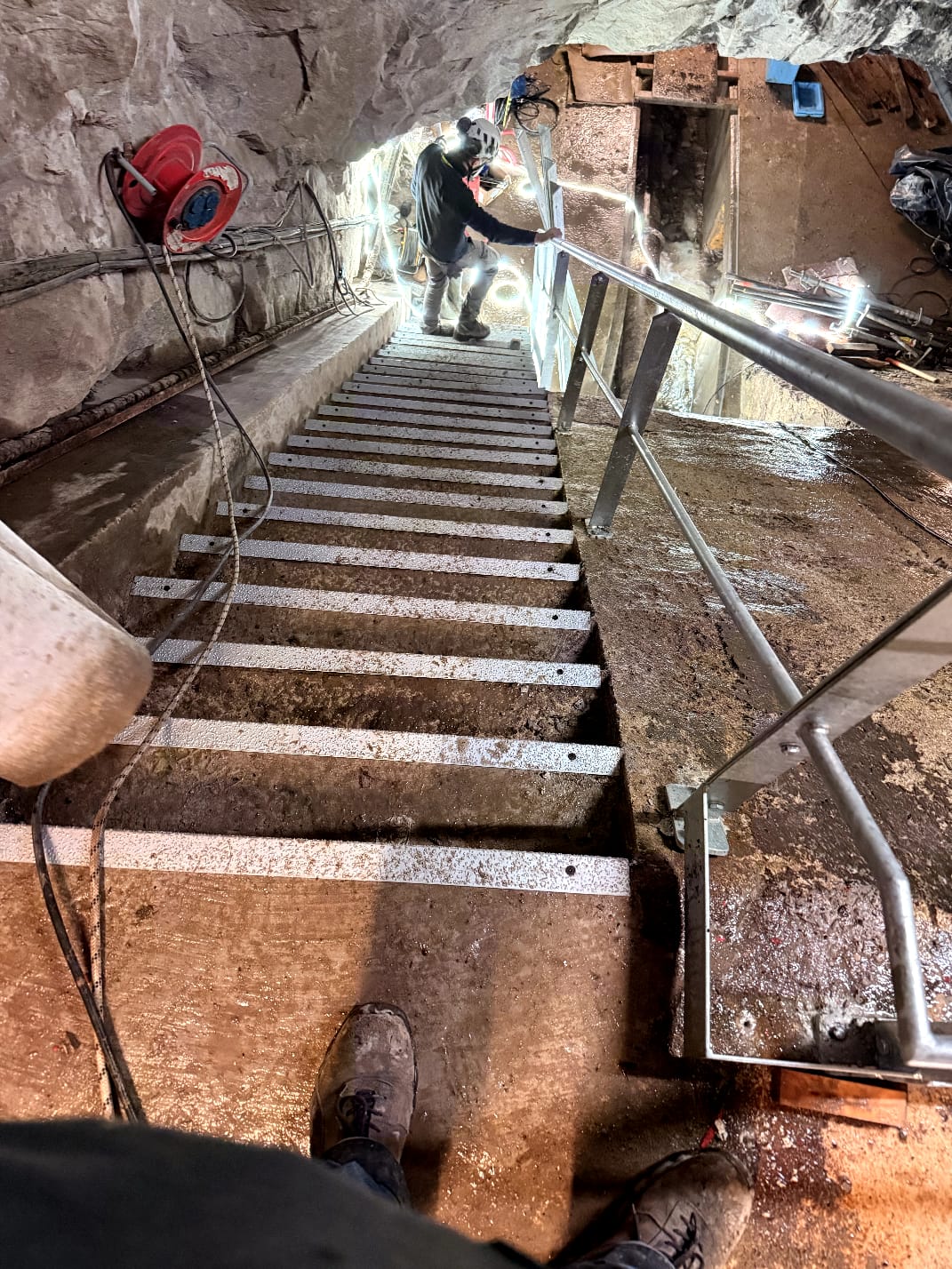 {Sécurisation} des accès du barrage d’Artouste